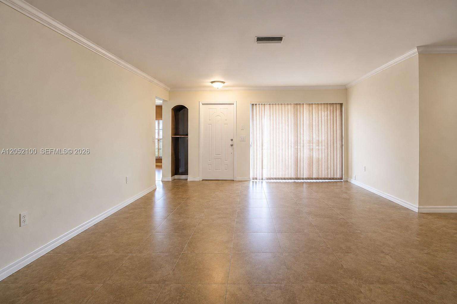 9320 13th St, Pembroke Pines, FL 33024 - Pending Sale photo 5
