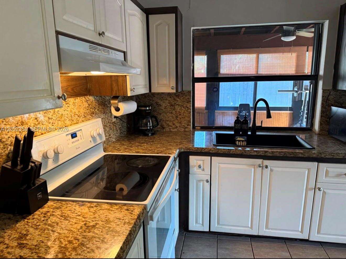 1470 Flamingo Ct, Pembroke Pines, FL 33026 - For Sale photo 11