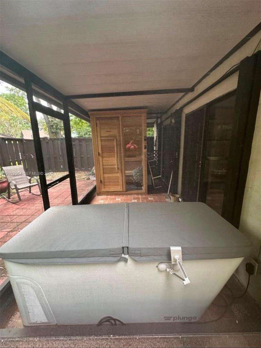 1470 Flamingo Ct, Pembroke Pines, FL 33026 - For Sale photo 18
