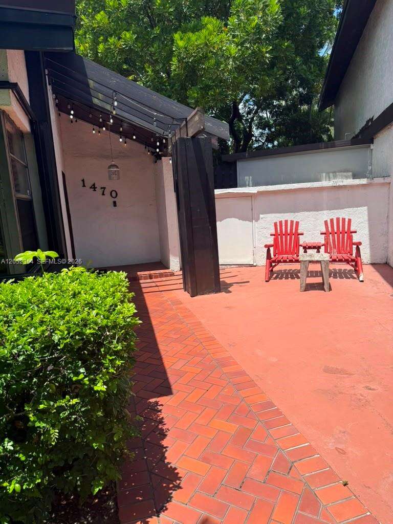 1470 Flamingo Ct, Pembroke Pines, FL 33026 - For Sale photo 8