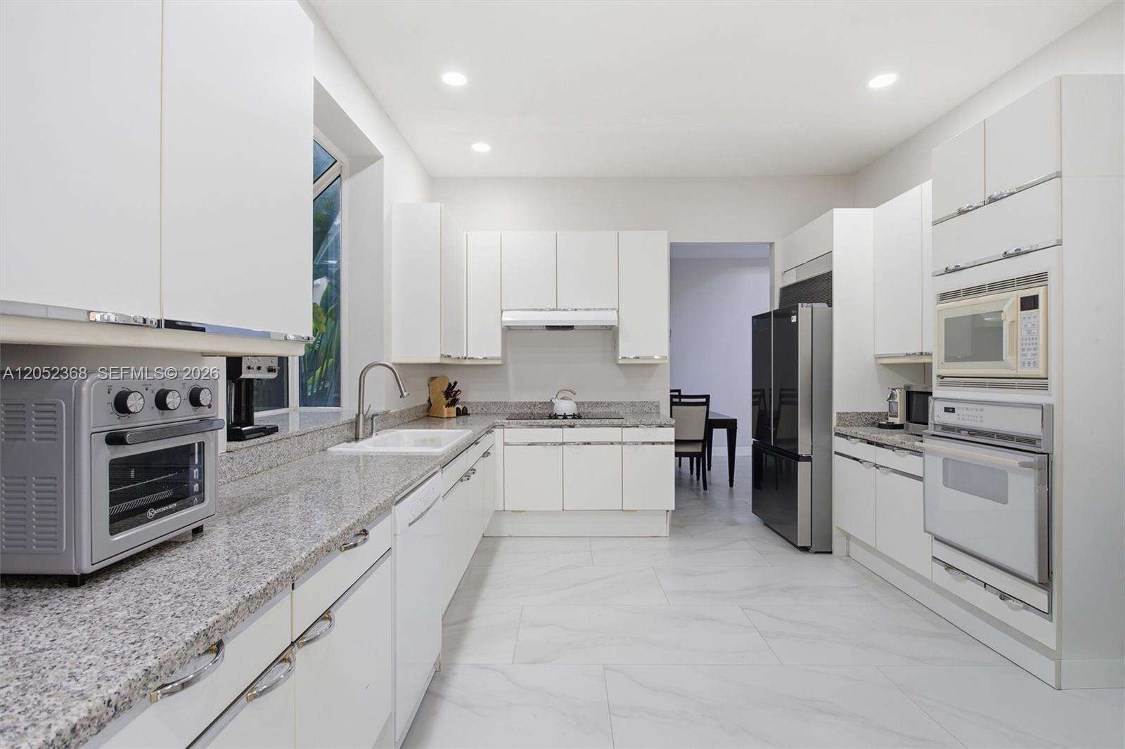 3722 208th Ter, Aventura, FL 33180 - For Sale photo 9