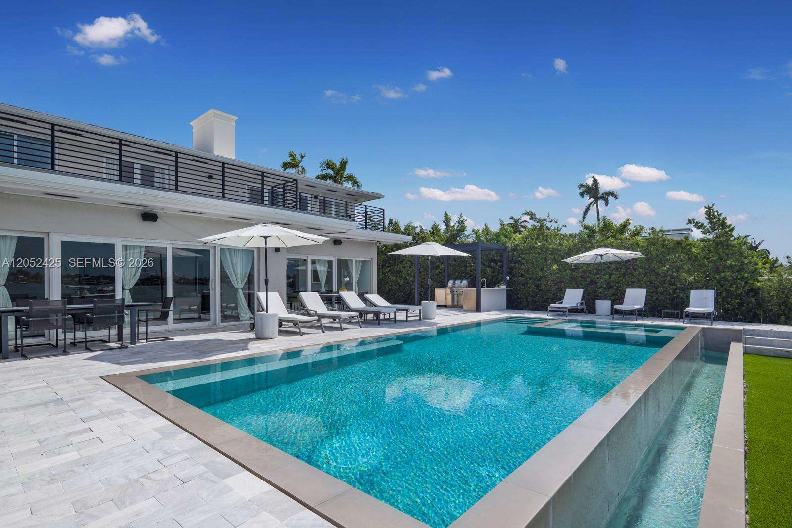 1300 Venetian Way, Miami, FL 33139 - For Sale photo 22