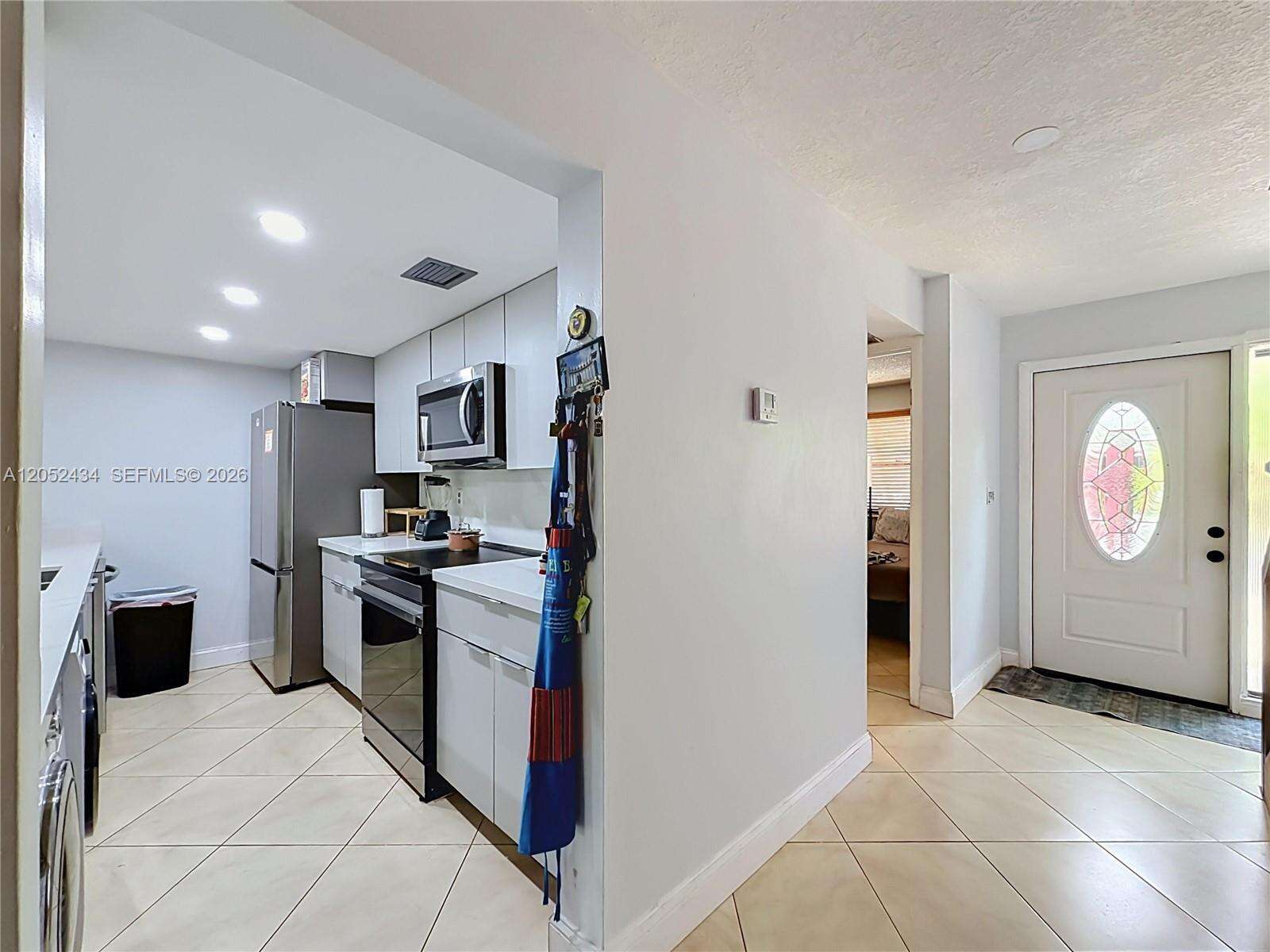 1110 Fairway Rd, Pembroke Pines, FL 33026 - For Sale photo 16