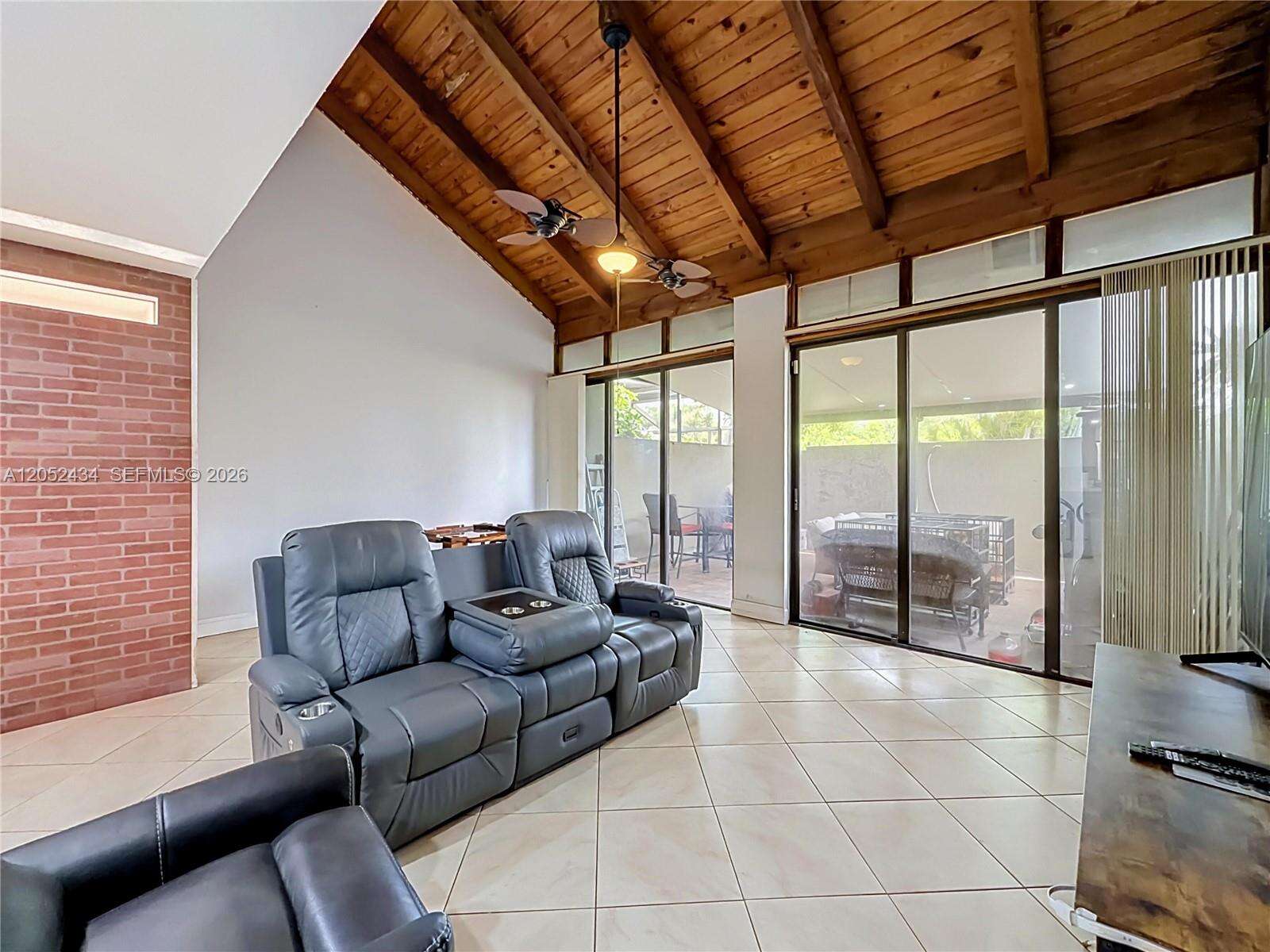 1110 Fairway Rd, Pembroke Pines, FL 33026 - For Sale photo 31