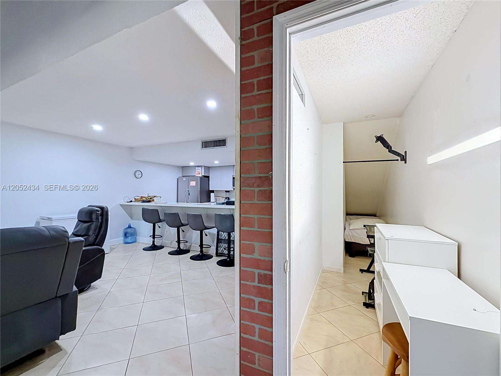 1110 Fairway Rd, Pembroke Pines, FL 33026 - For Sale photo 37