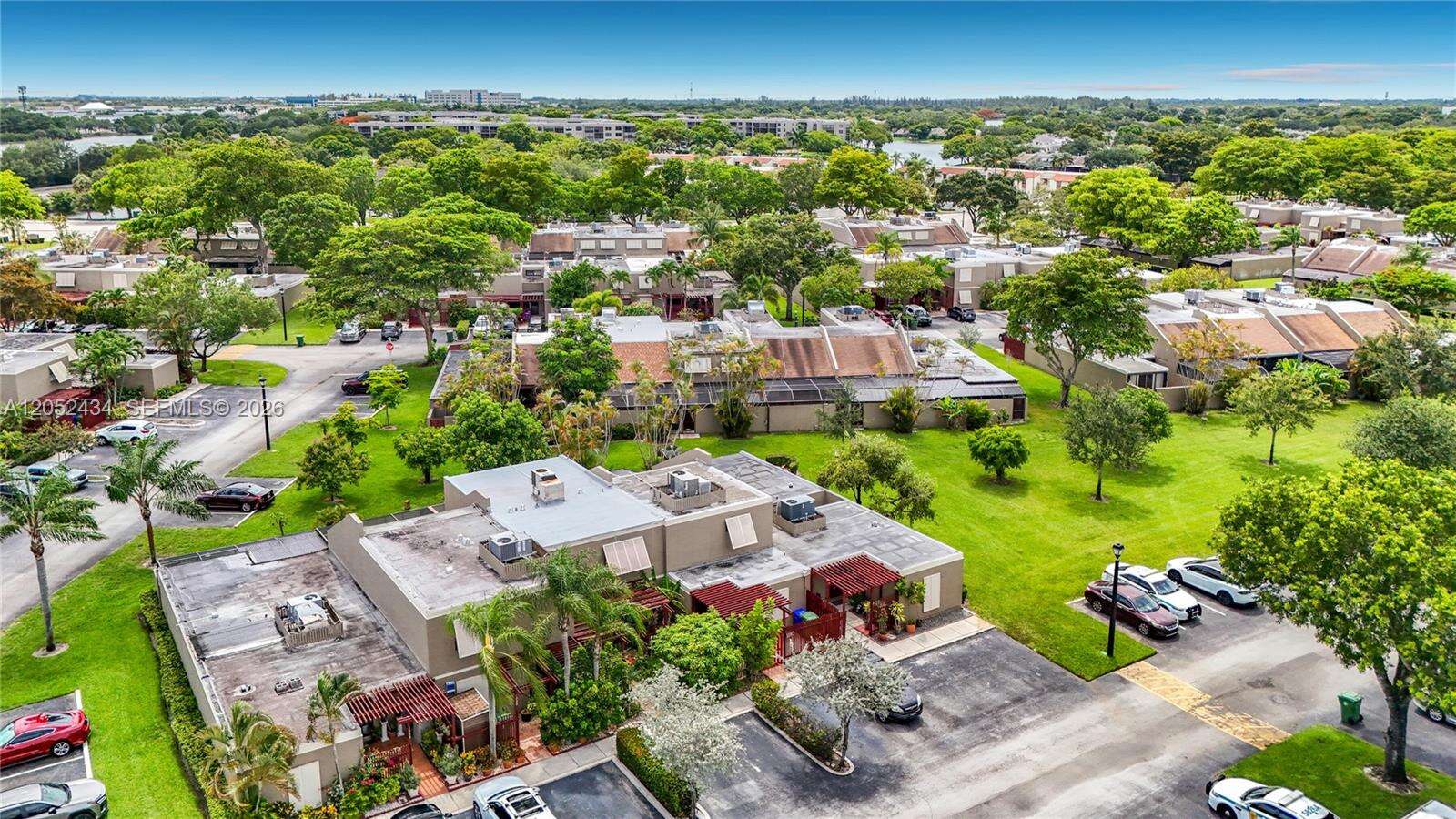 1110 Fairway Rd, Pembroke Pines, FL 33026 - For Sale photo 86