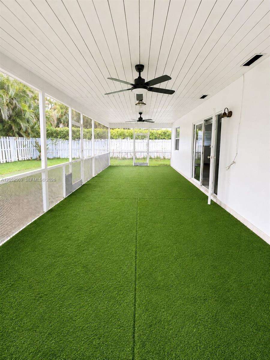3710 54th Ave, Hollywood, FL 33021 - For Sale photo 14