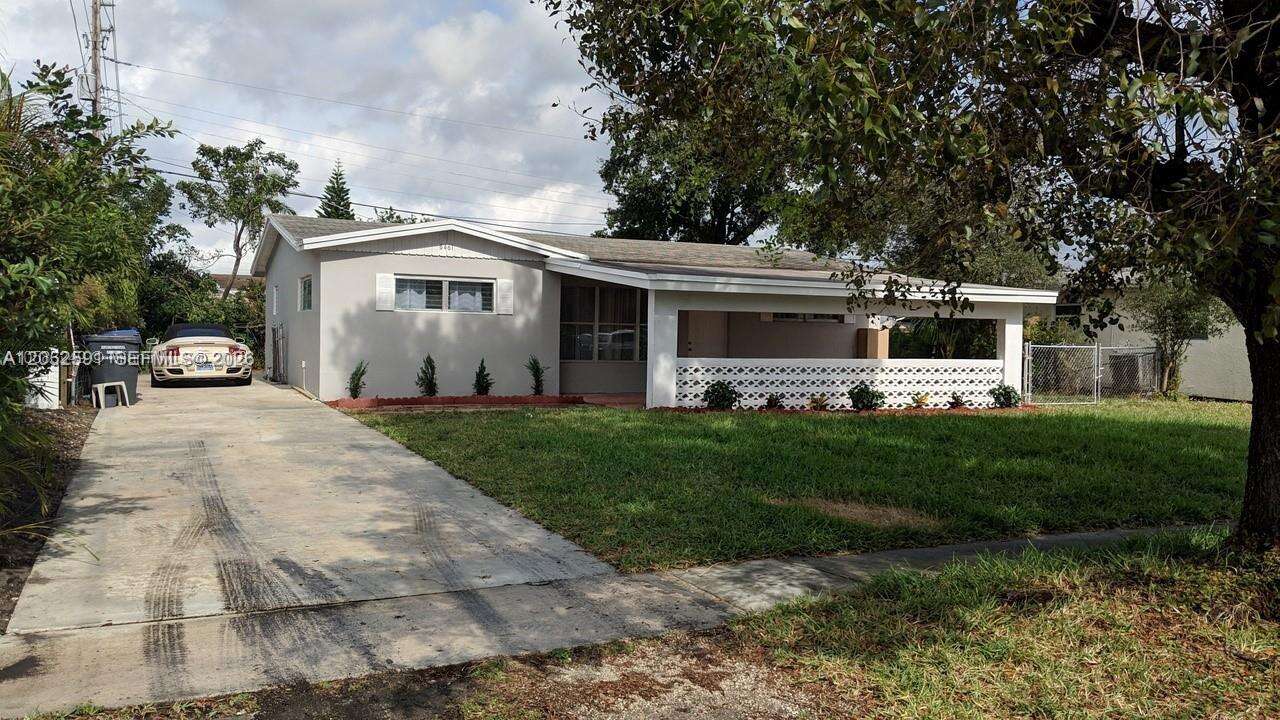 6461 Evans St, Hollywood, FL 33024 - For Sale photo 2