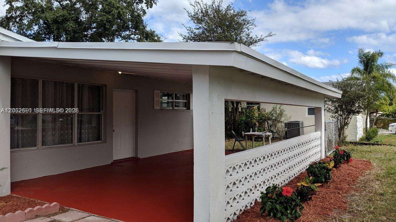 6461 Evans St, Hollywood, FL 33024 - For Sale photo 11