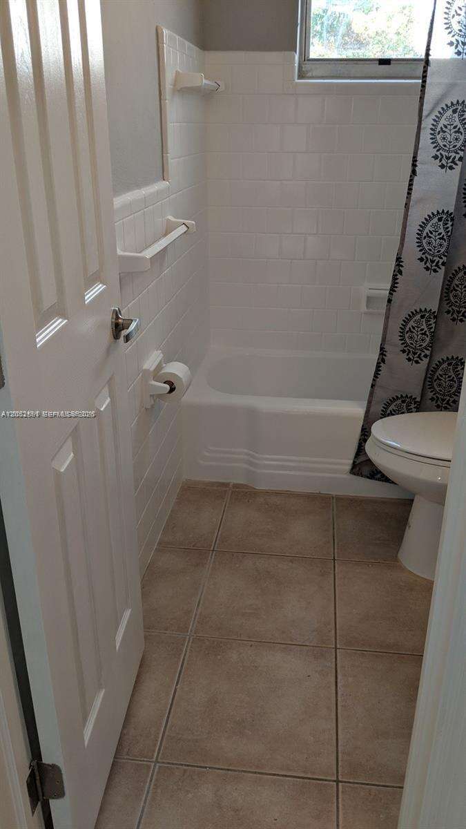 6461 Evans St, Hollywood, FL 33024 - For Sale photo 6