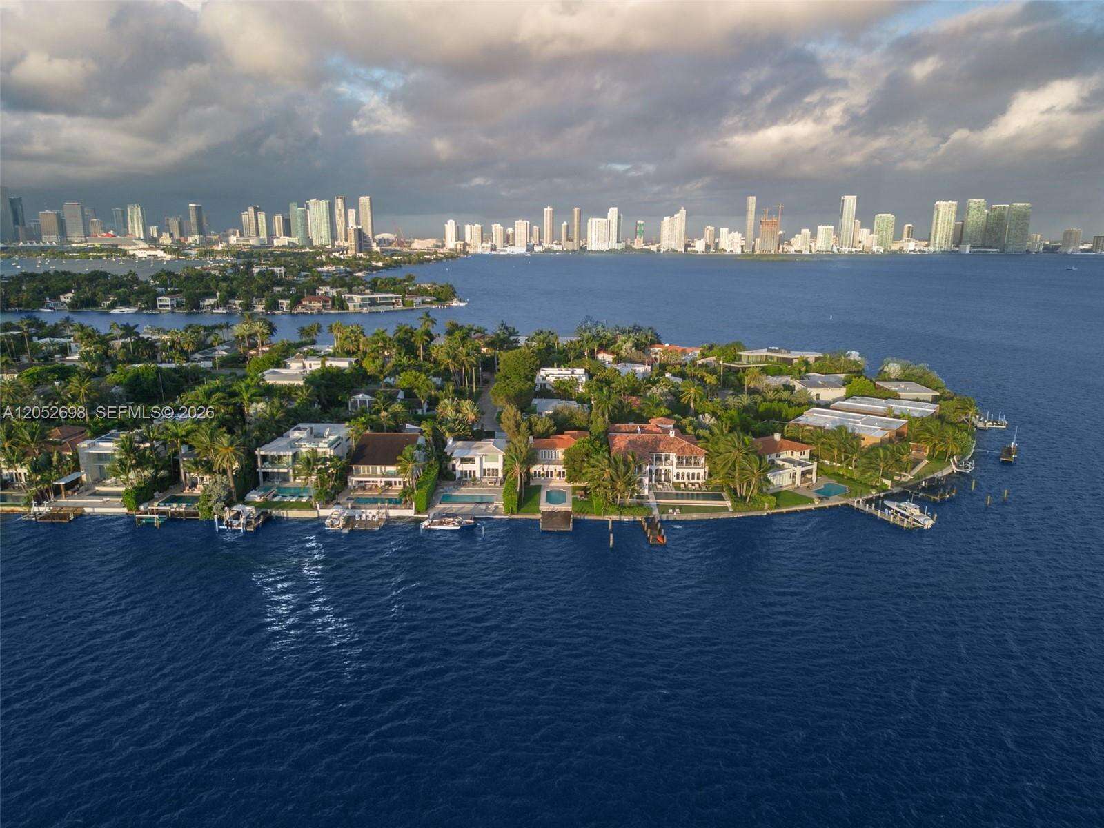 Miami Beach, FL 33139 - For Sale photo 4