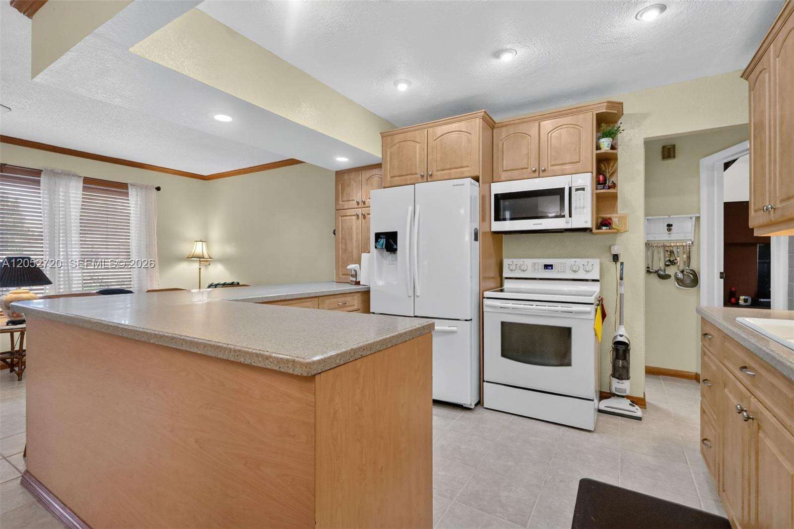 6361 Scott St, Hollywood, FL 33024 - For Sale photo 13