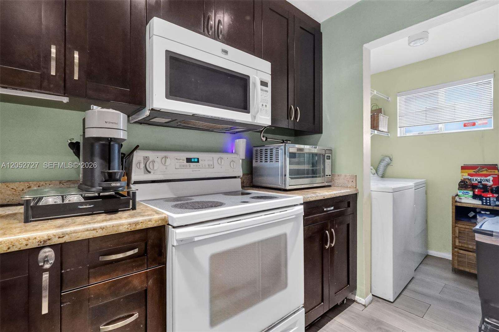 2377 37th Ave, Hollywood, FL 33021 - For Sale photo 11