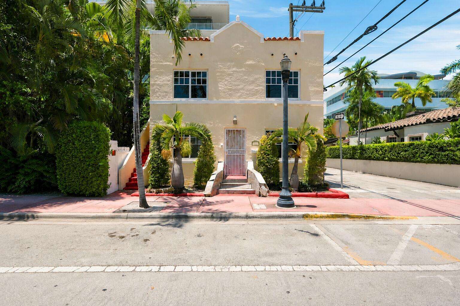 927 4th, Miami Beach, FL 33139 - For Sale photo 1