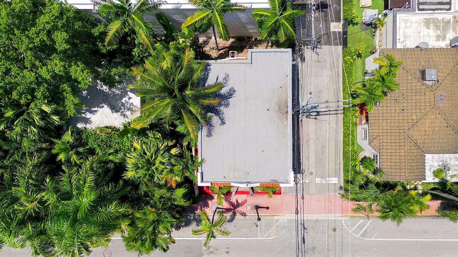 927 4th, Miami Beach, FL 33139 - For Sale photo 15