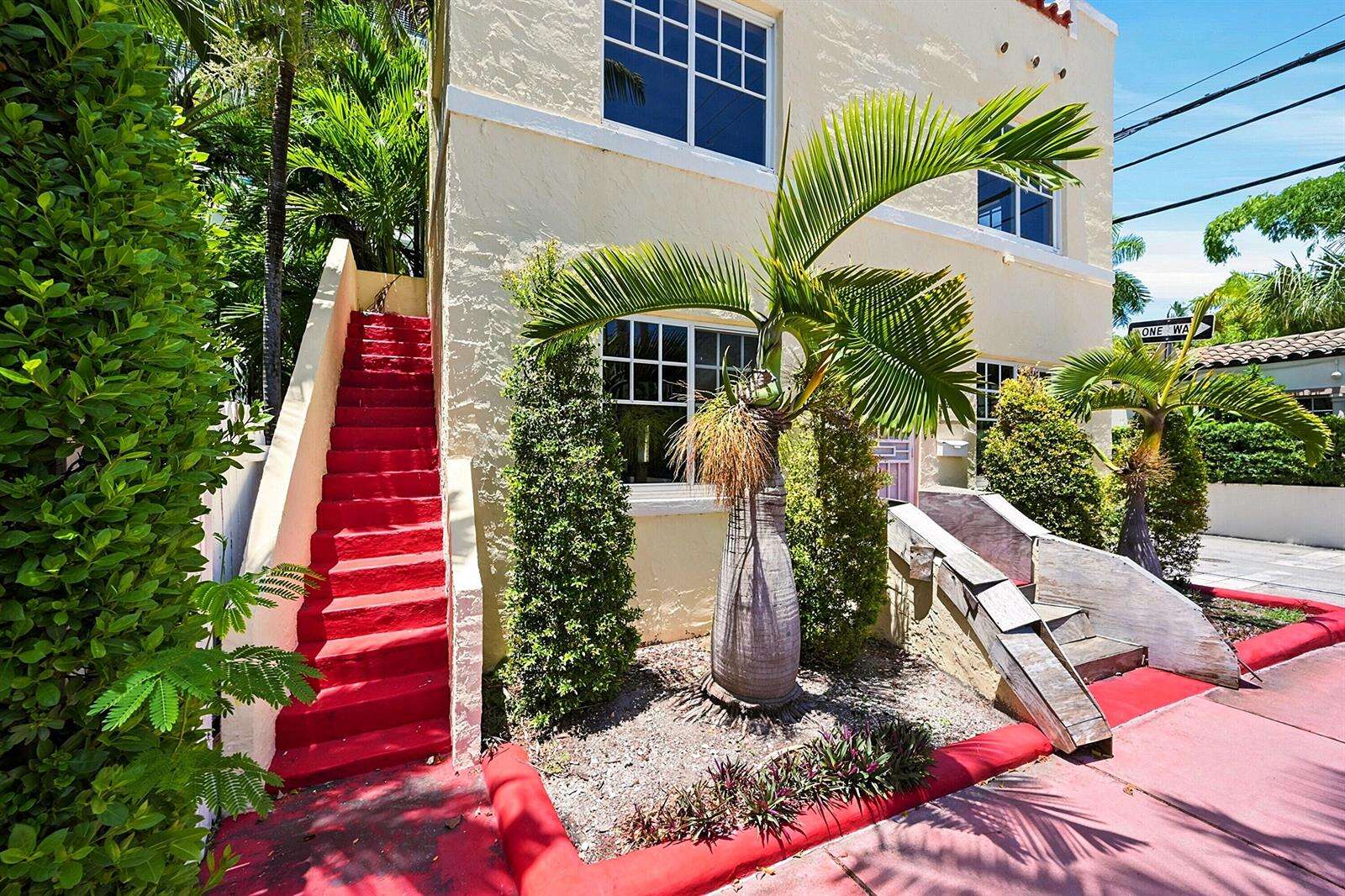 927 4th, Miami Beach, FL 33139 - For Sale photo 3