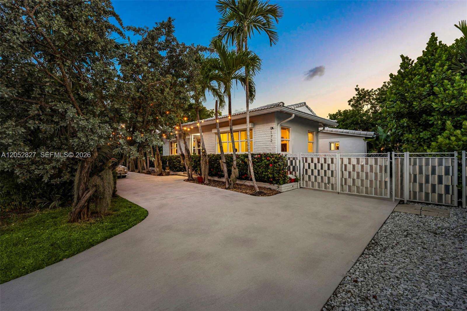 9172 Carlyle Ave, Surfside, FL 33154 - For Sale photo 4