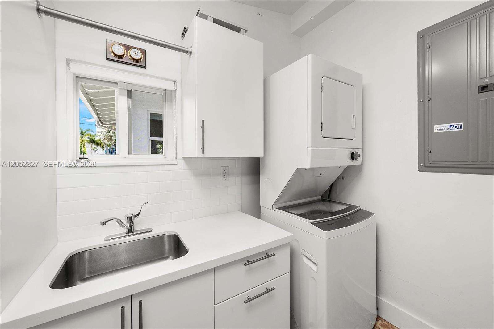 9172 Carlyle Ave, Surfside, FL 33154 - For Sale photo 36