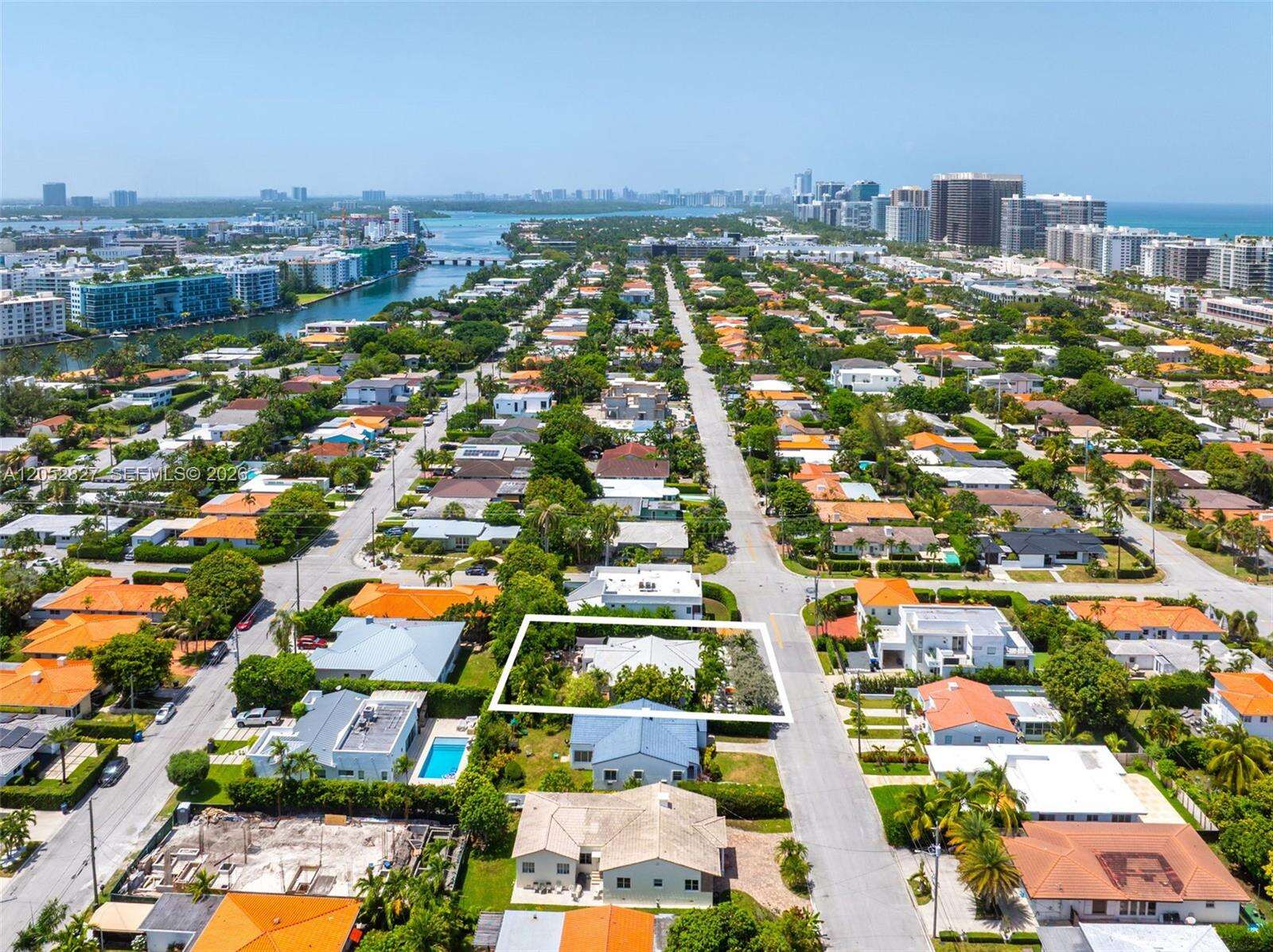 9172 Carlyle Ave, Surfside, FL 33154 - For Sale photo 54