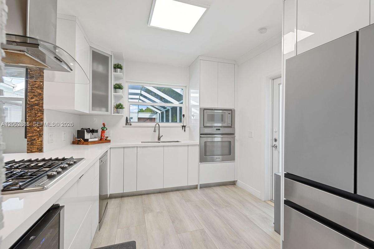 7505 Mutiny Ave, North Bay Village, FL 33141 - For Sale photo 6