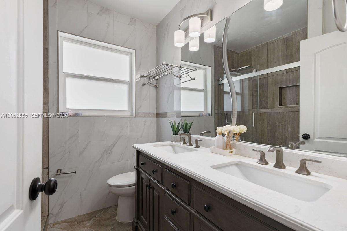 7505 Mutiny Ave, North Bay Village, FL 33141 - For Sale photo 10