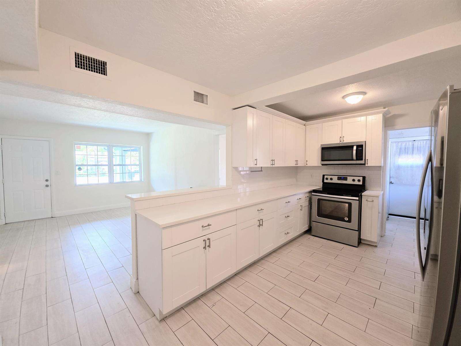 1220 1st, Fort Lauderdale, FL 33304 - For Sale photo 3