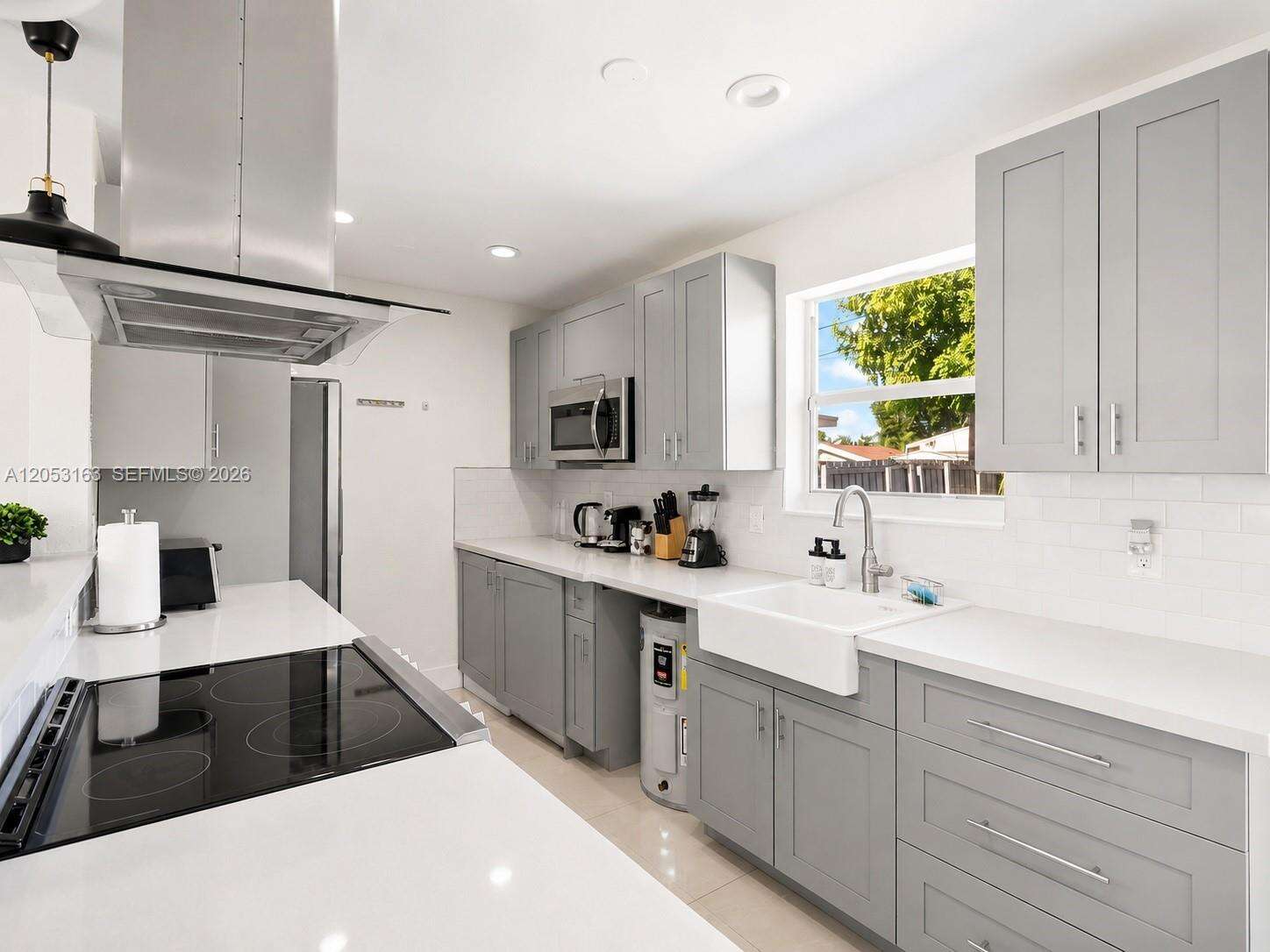 6441 Meade St, Hollywood, FL 33024 - For Sale photo 4