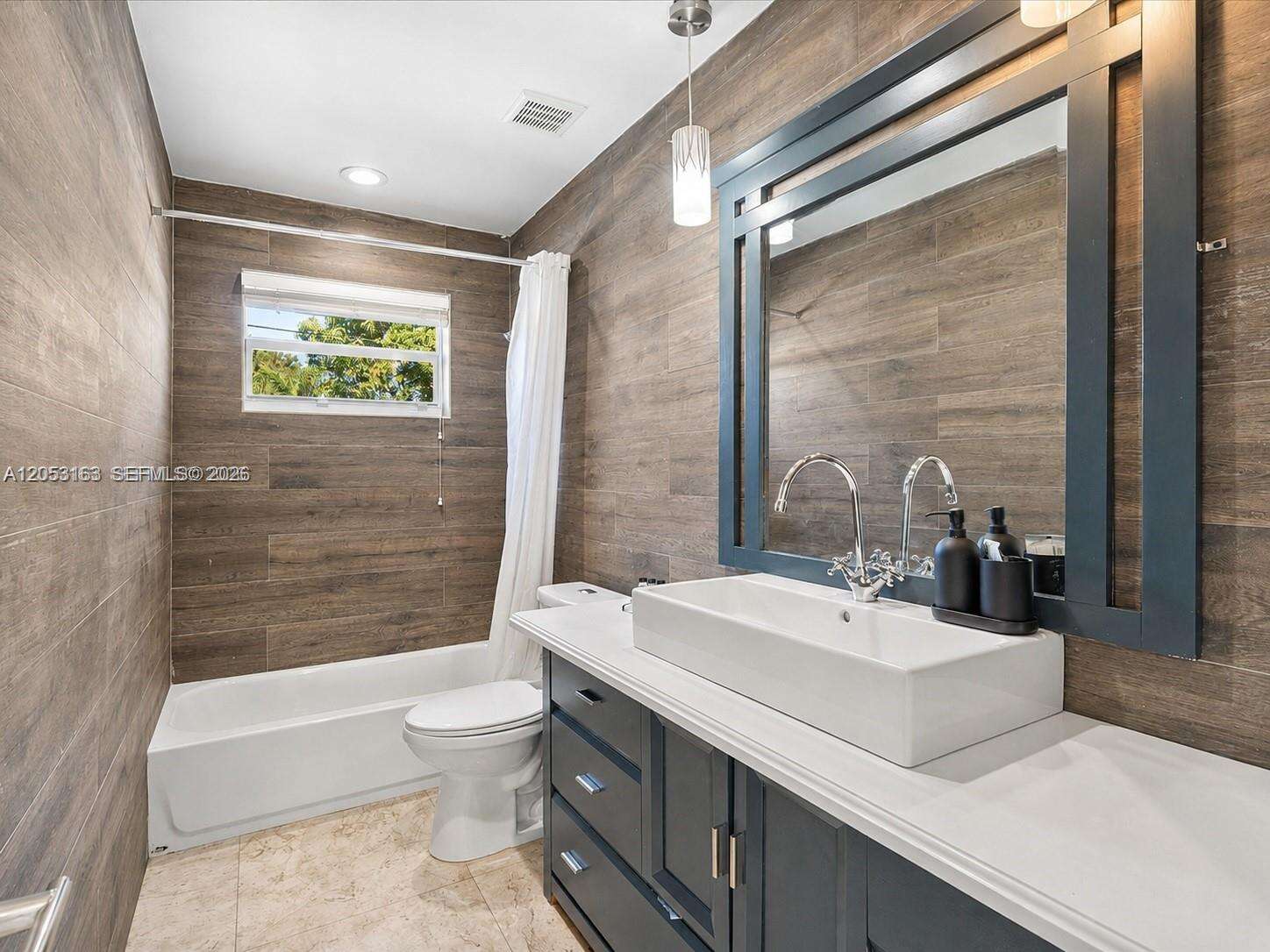 6441 Meade St, Hollywood, FL 33024 - For Sale photo 8