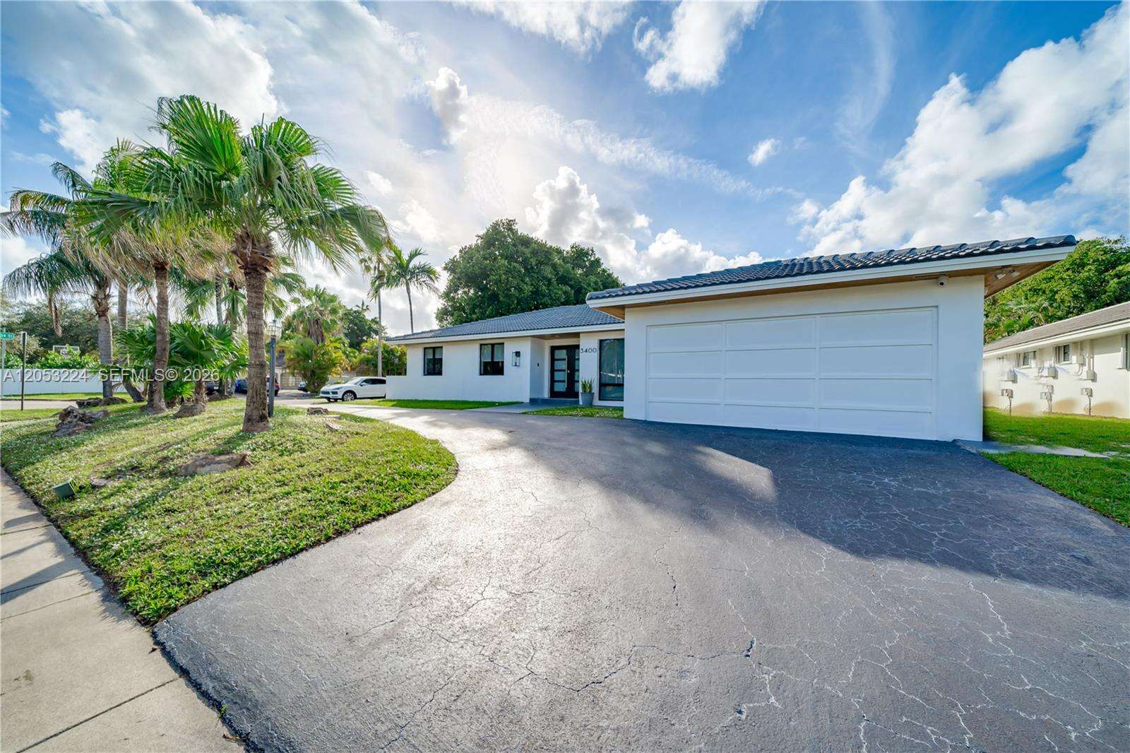 3400 Park Rd, Hollywood, FL 33021 - For Sale photo 2