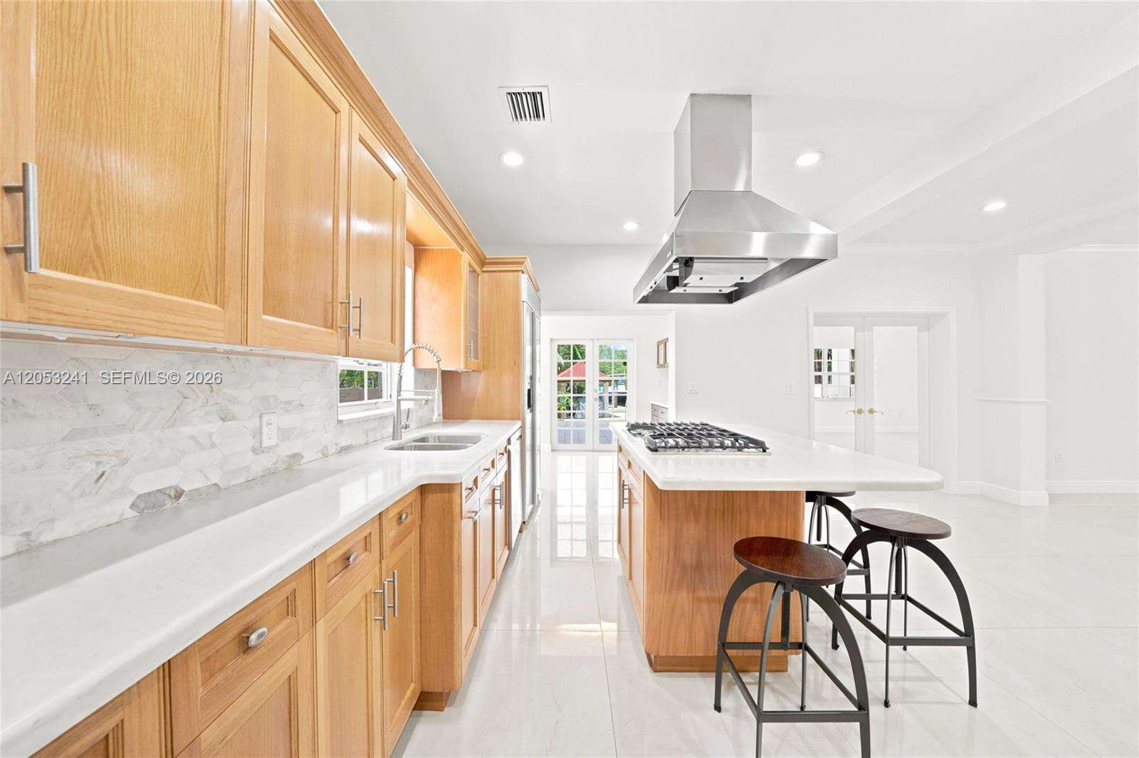 235 Atlantic Ave, Sunny Isles Beach, FL 33160 - For Sale photo 21