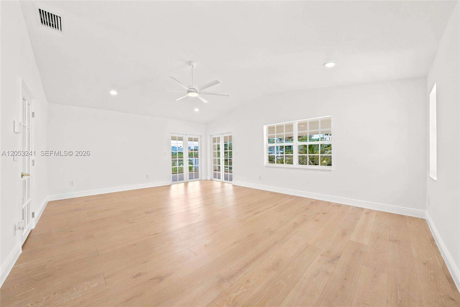 235 Atlantic Ave, Sunny Isles Beach, FL 33160 - For Sale photo 57