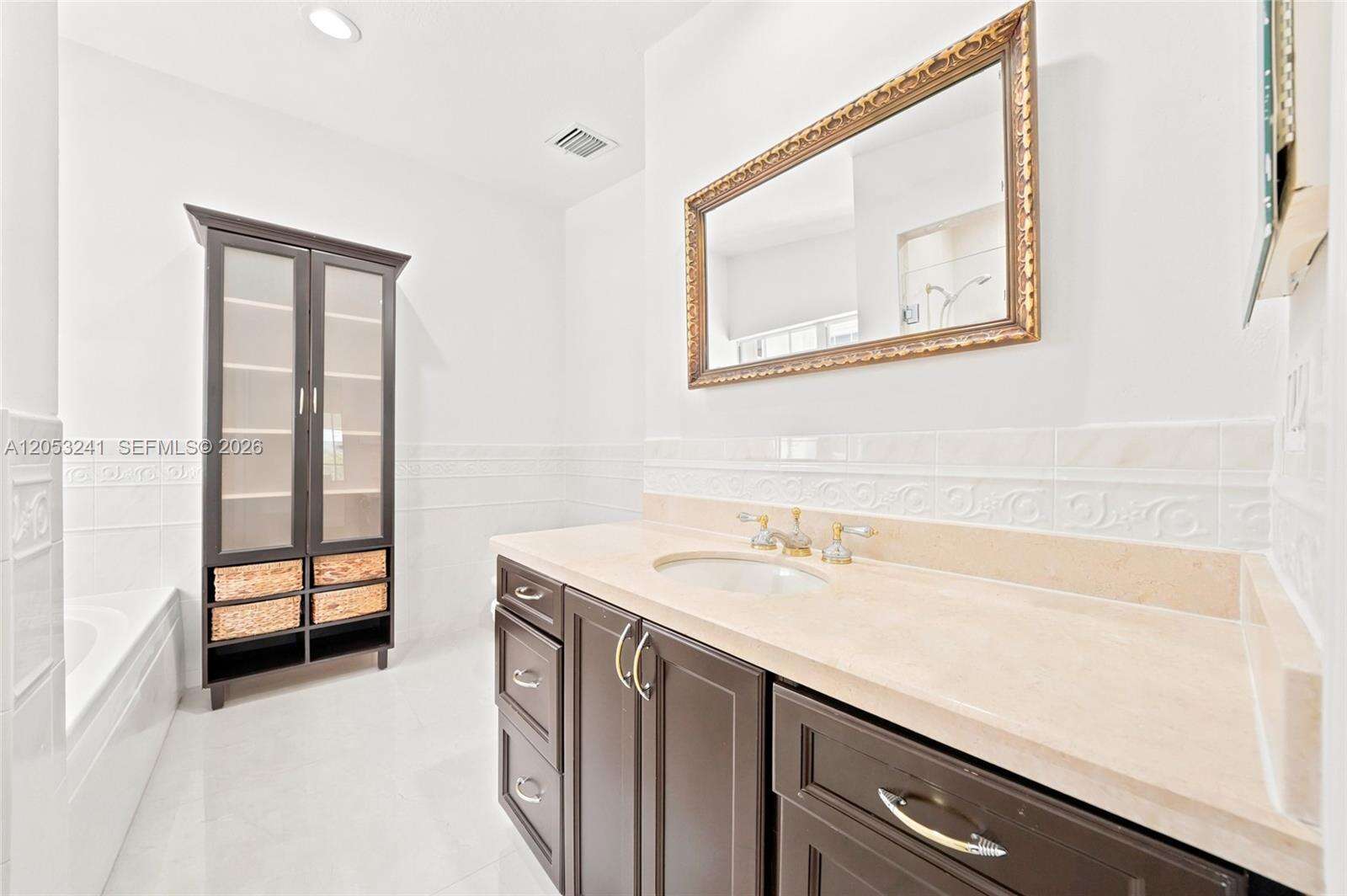 235 Atlantic Ave, Sunny Isles Beach, FL 33160 - For Sale photo 59