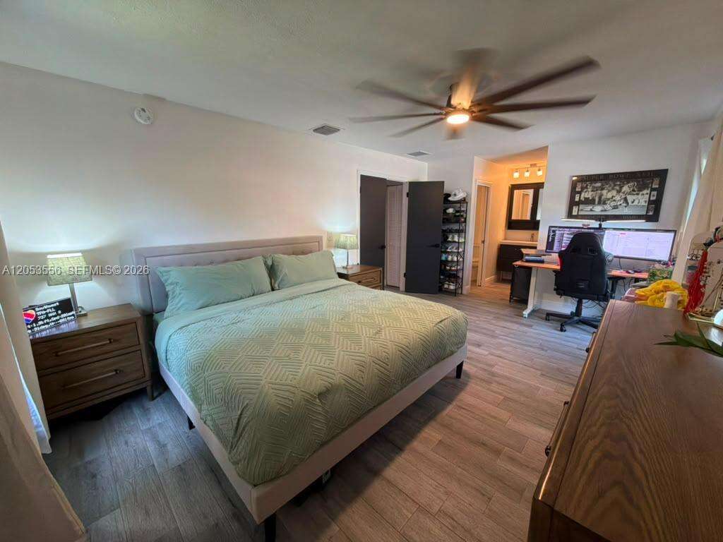 1490 Flamingo Ct, Pembroke Pines, FL 33026 - For Sale photo 12
