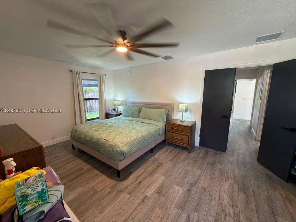 1490 Flamingo Ct, Pembroke Pines, FL 33026 - For Sale photo 14
