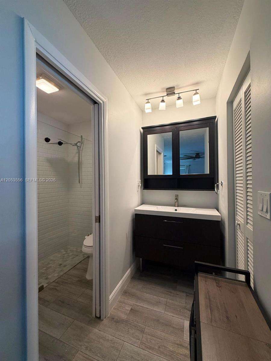 1490 Flamingo Ct, Pembroke Pines, FL 33026 - For Sale photo 16