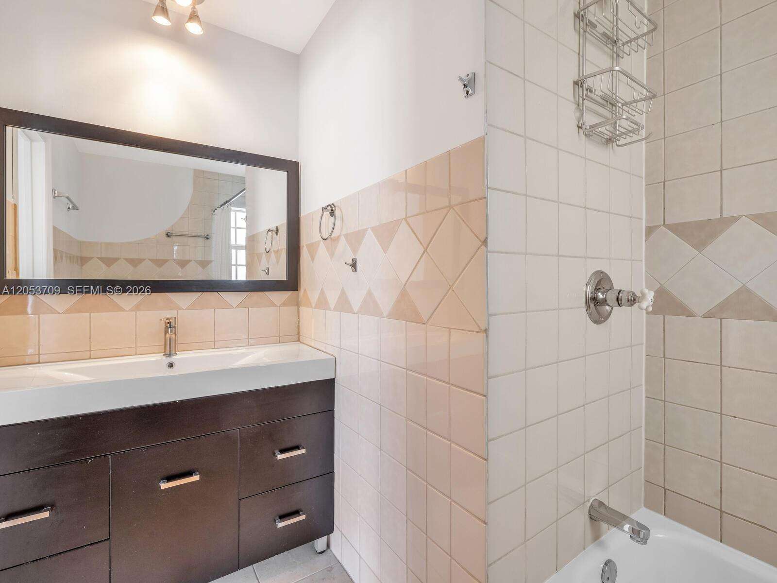 9033 Carlyle Ave, Surfside, FL 33154 - For Sale photo 22