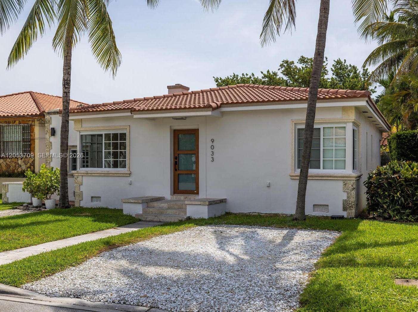 9033 Carlyle Ave, Surfside, FL 33154 - For Sale photo 6