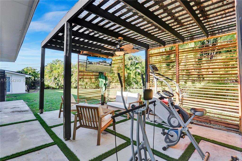 1500 Park Rd, Hollywood, FL 33021 - Pending Sale photo 31
