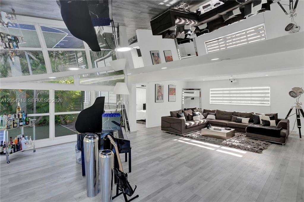 1500 Park Rd, Hollywood, FL 33021 - Pending Sale photo 6