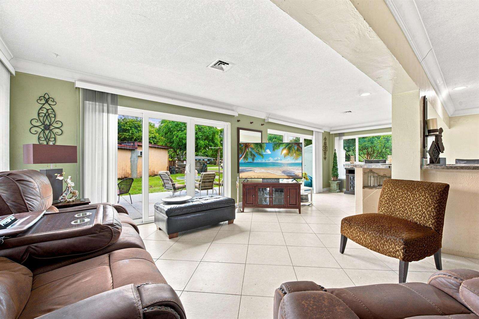 1000 Wyoming, Fort Lauderdale, FL 33312 - For Sale photo 22