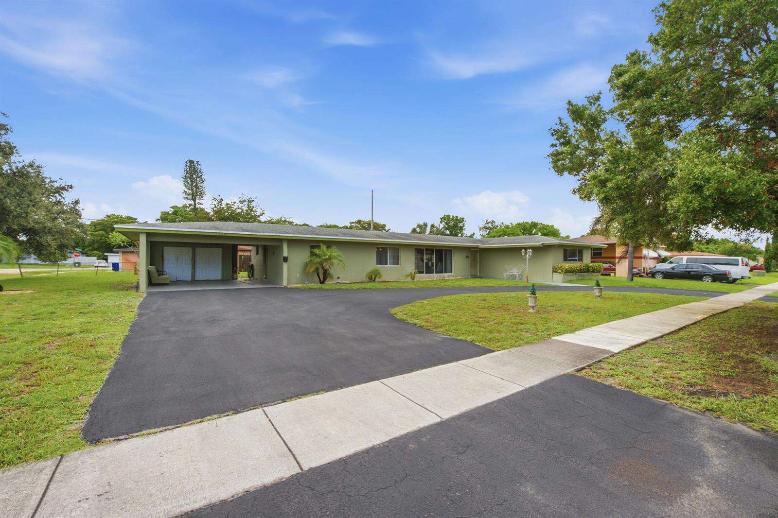 1000 Wyoming, Fort Lauderdale, FL 33312 - For Sale photo 4