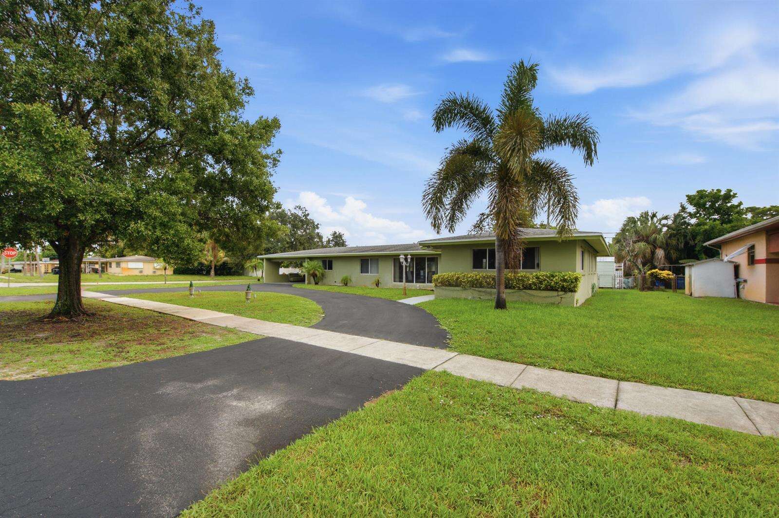 1000 Wyoming, Fort Lauderdale, FL 33312 - For Sale photo 5