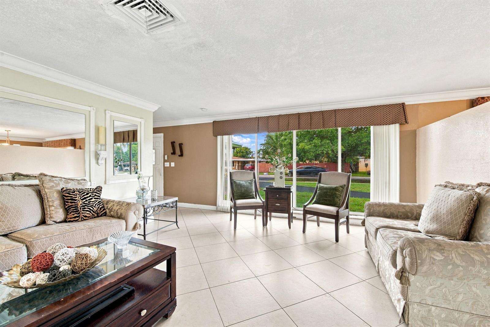 1000 Wyoming, Fort Lauderdale, FL 33312 - For Sale photo 9