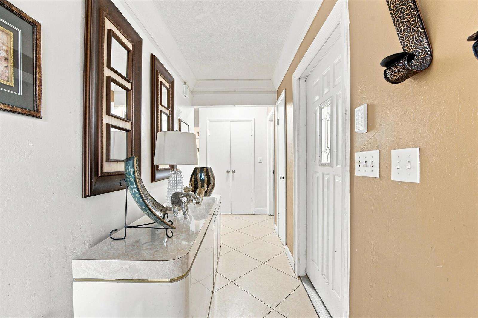 1000 Wyoming, Fort Lauderdale, FL 33312 - For Sale photo 10