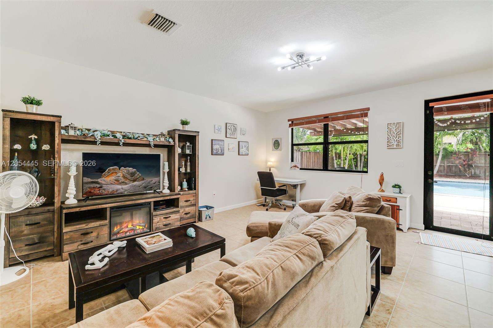 17670 154th Pl, Miami, FL 33187 - For Sale photo 12