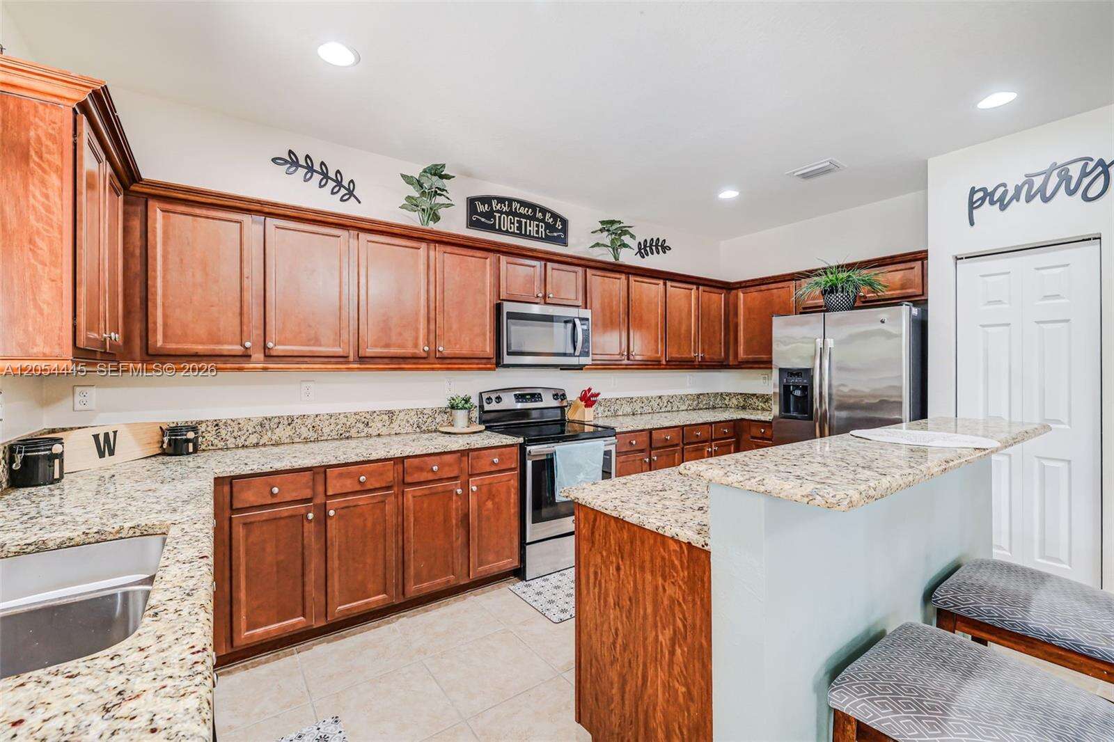 17670 154th Pl, Miami, FL 33187 - For Sale photo 22