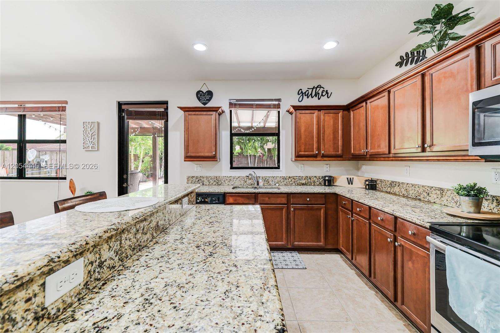 17670 154th Pl, Miami, FL 33187 - For Sale photo 24