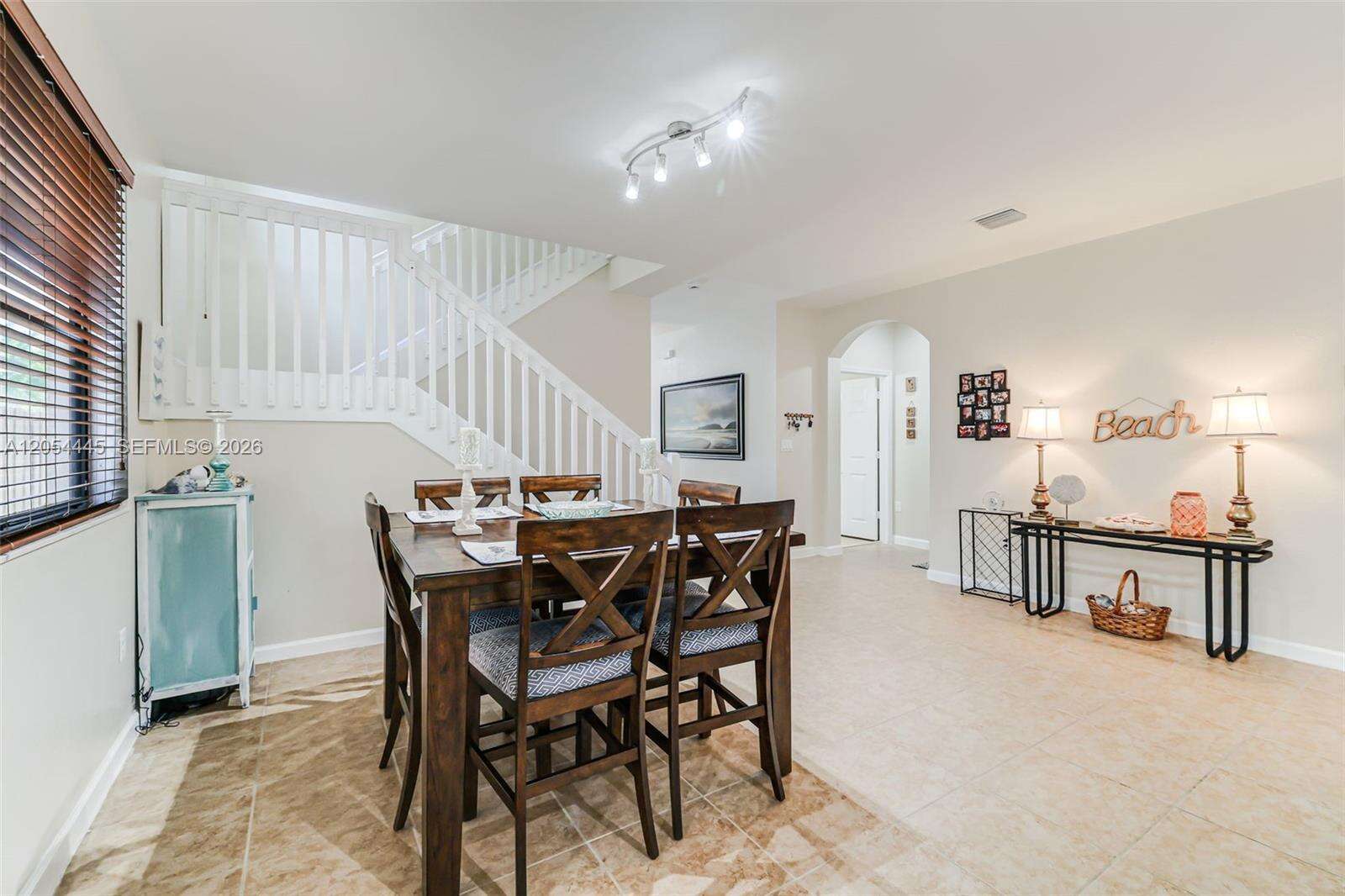 17670 154th Pl, Miami, FL 33187 - For Sale photo 8
