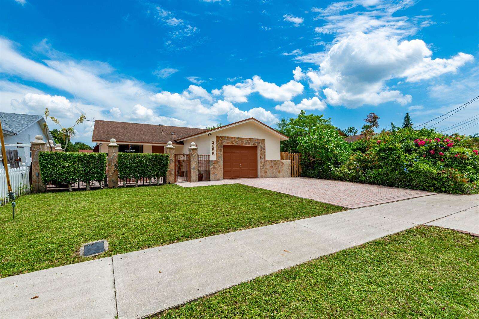 2655 Coolidge, Hollywood, FL 33020 - For Sale photo 20