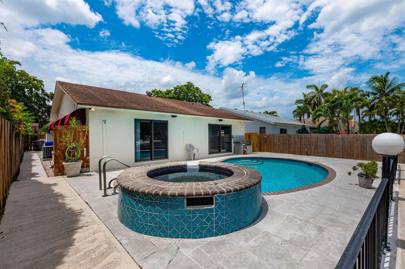 2655 Coolidge, Hollywood, FL 33020 - For Sale photo 23